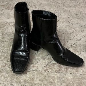 Black heeled booties